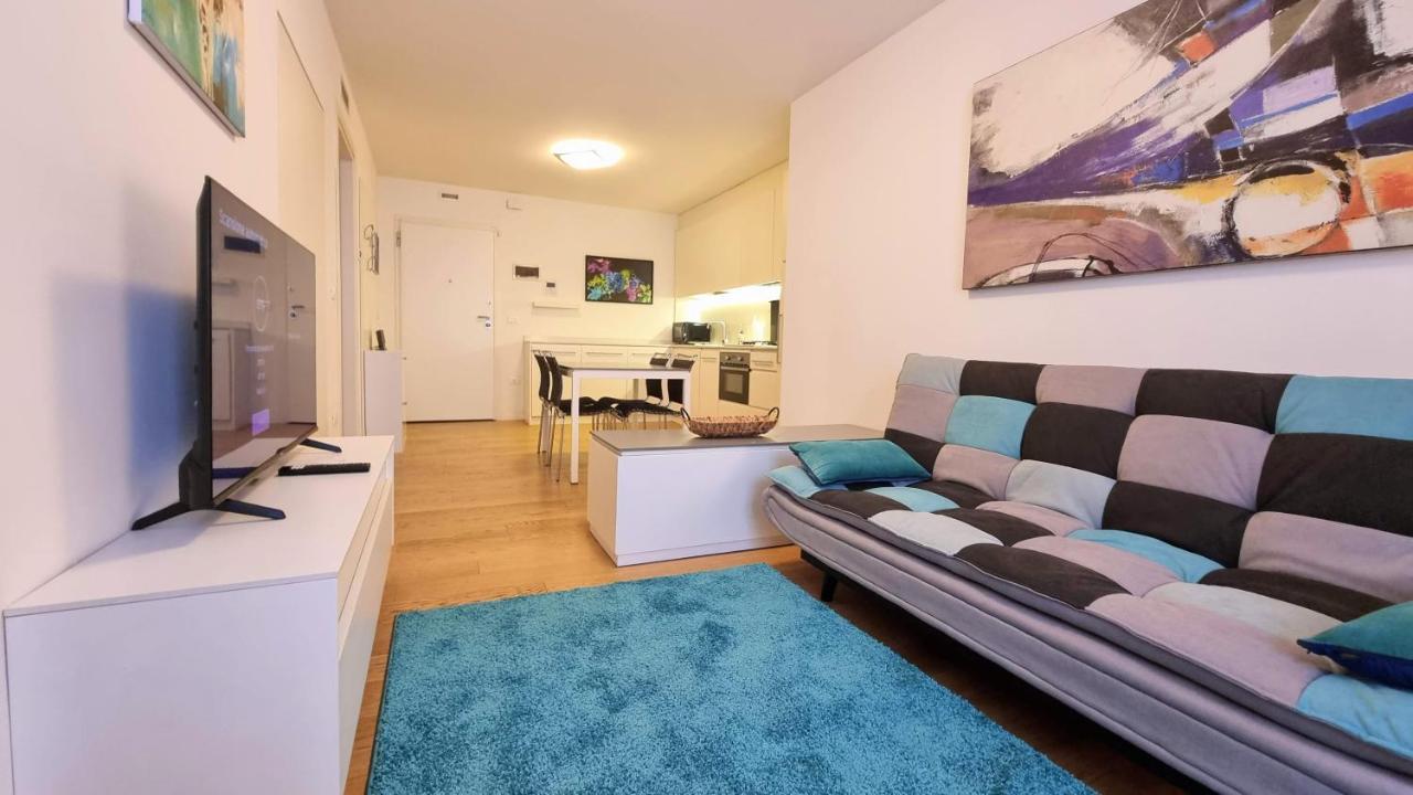 Roma 24 Lägenhet Trieste Exteriör bild